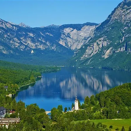 Pocitniska Hisa Lencka Bohinjska Bela
